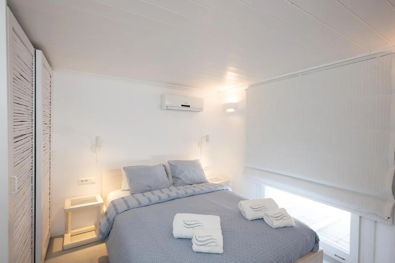 Blue, White And Grey Suites 오르노스